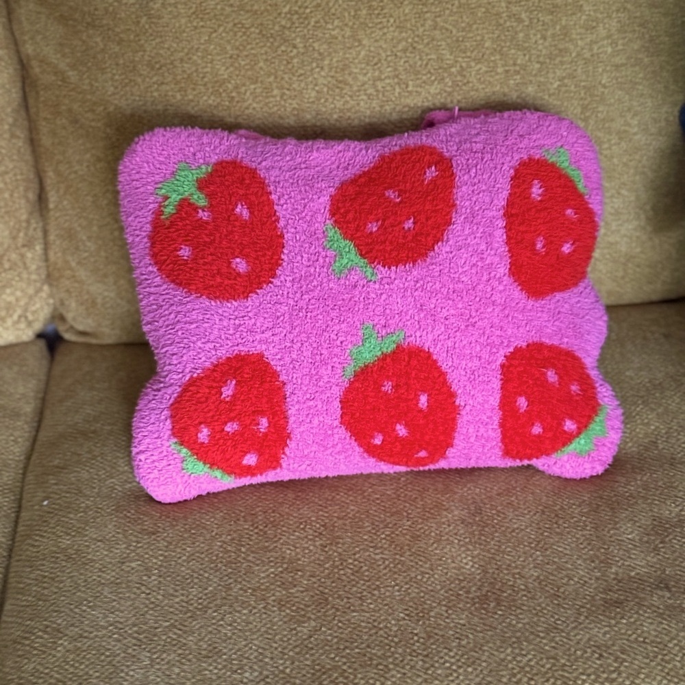 Krista Horton X Staykation Strawberry Patterned Kids Quillow backpack
